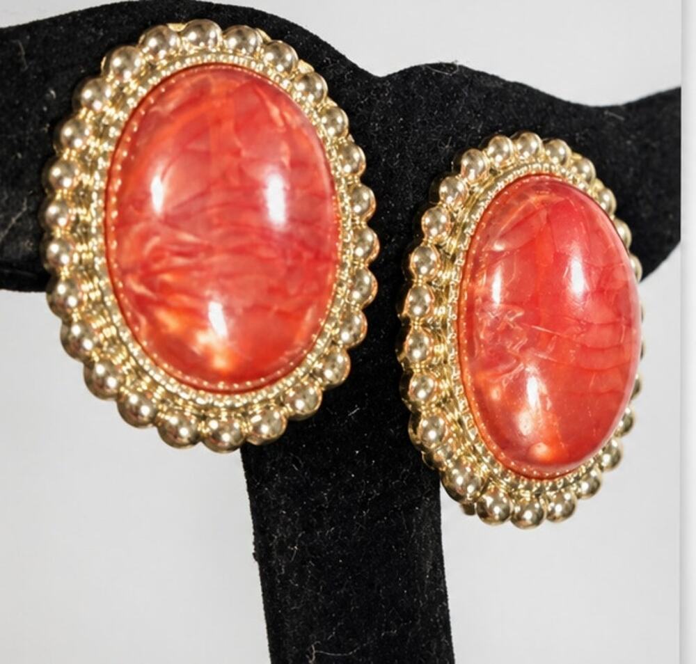 Vintage Orange Clip-On Earrings 1.5” Marbled Lucite Gold-tone Oval‎ Large rc24